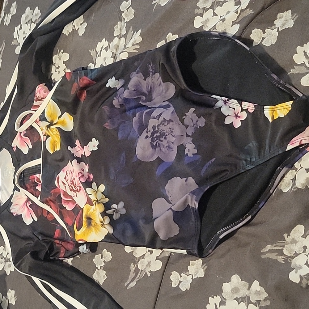 Black flowery swimsuit